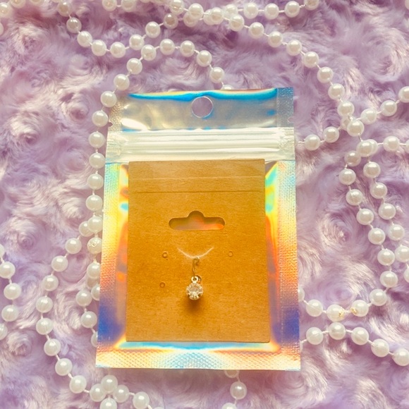 Nose Cuff with diamond - Picture 3 of 3